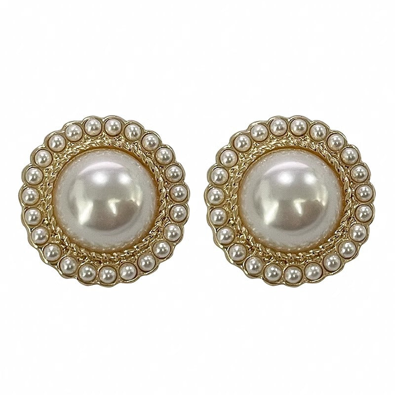 Wholesale Pearl stud earrings niche design pearl stud earrings simple